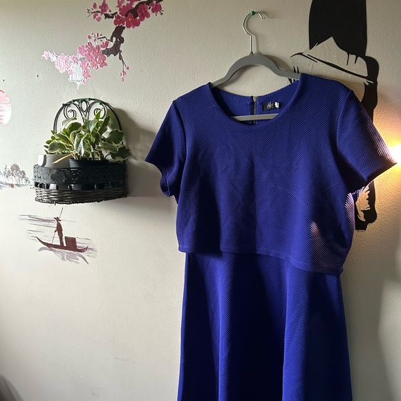 Blue Layered Mini Dress - Picture 2 of 6